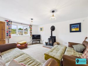 Lounge- click for photo gallery